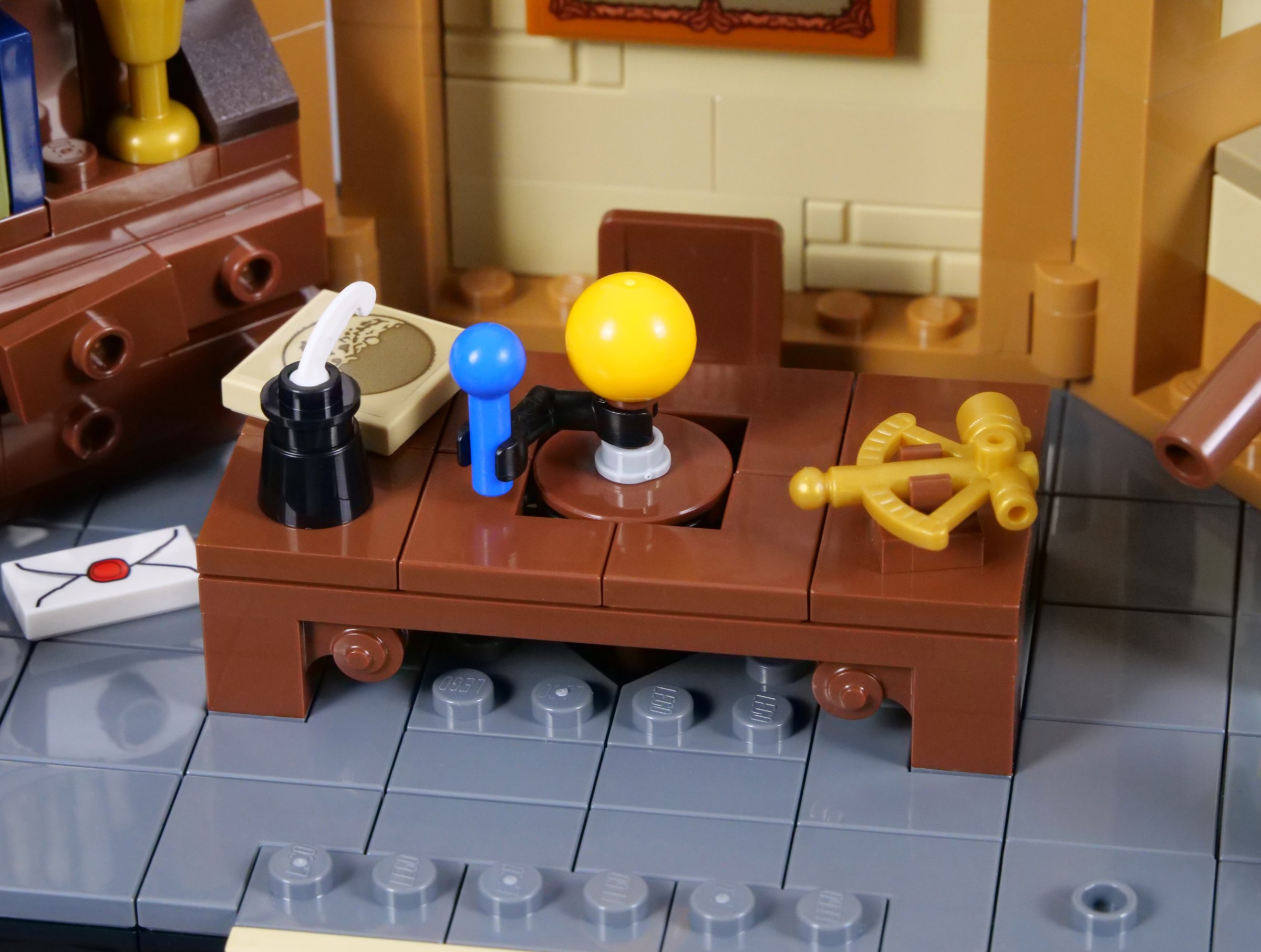 LEGO 40595 Tribute To Galileo Galilei Review | Brickset